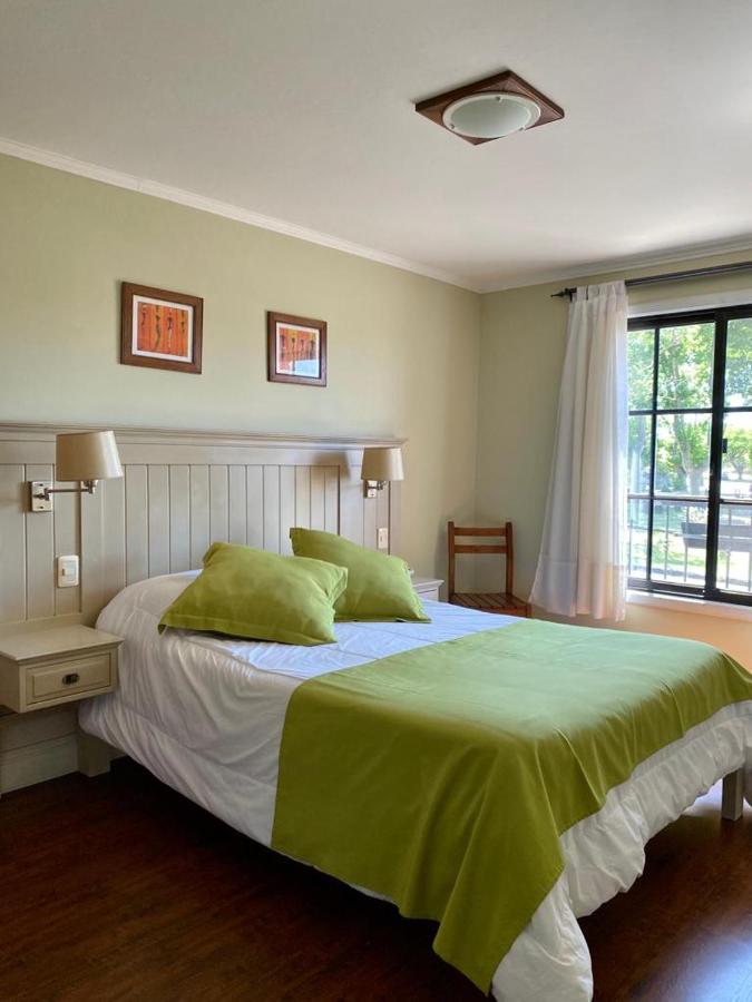 Ayres House Bed & Breakfast Колония дел Сакременто Екстериор снимка