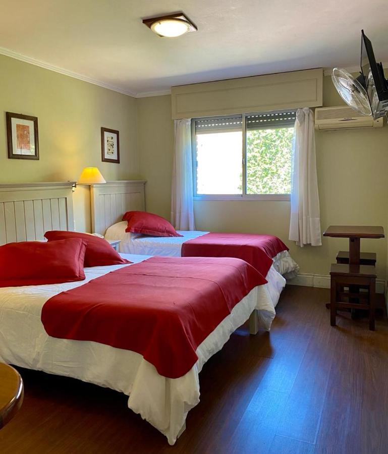 Ayres House Bed & Breakfast Колония дел Сакременто Екстериор снимка